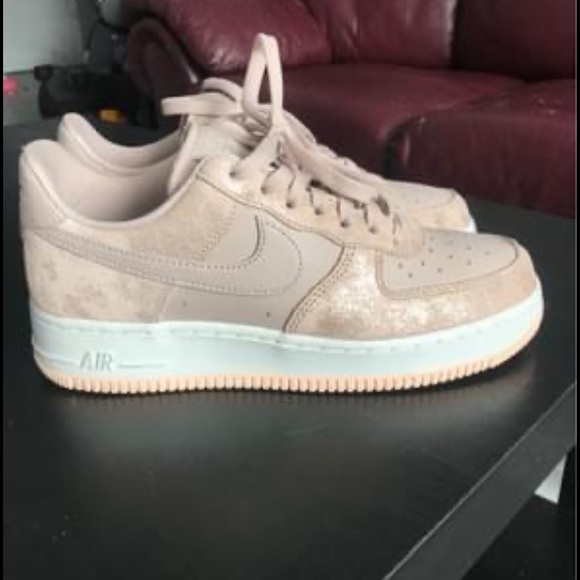 Nike Shoes - Nike Air Force 1